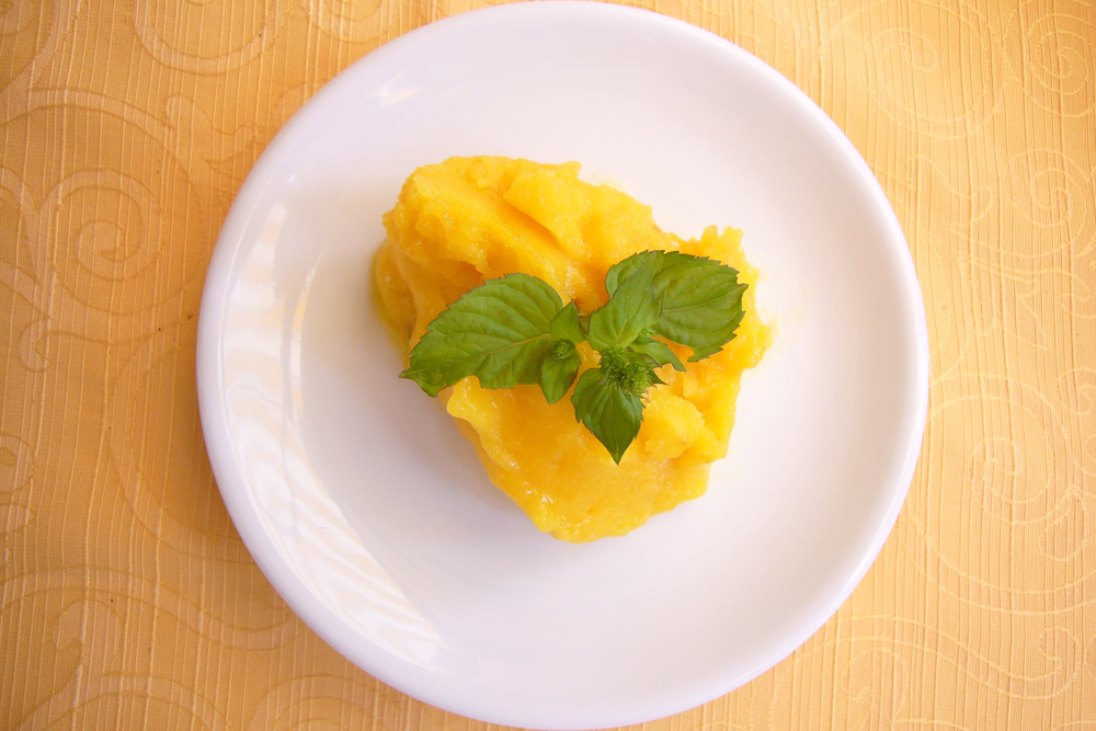 Mango-Sorbet, erfrischend und lecker